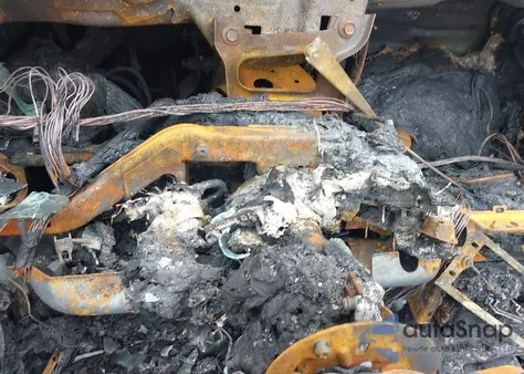 1992 Ford Mustang Lx из США, поврежденный, VIN 1FACP44E2NF143953